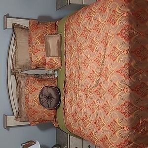 Elegant Antique Gold Tones, Bright Orange/red, Olive Green Bedding Set